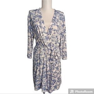 Laura Ashley Jersey Robe Rose Blue Floral Size M Medium 3/4 Sleeve Attac…